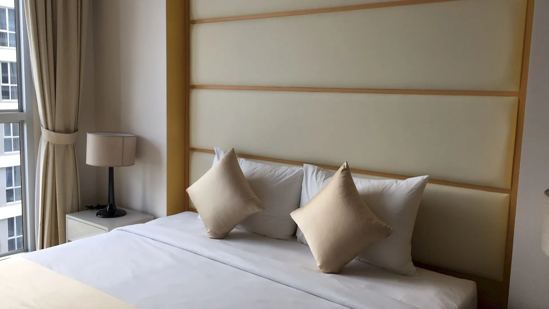 Bluesky Serviced Apartment Airport Plaza Ho Chi Minh City